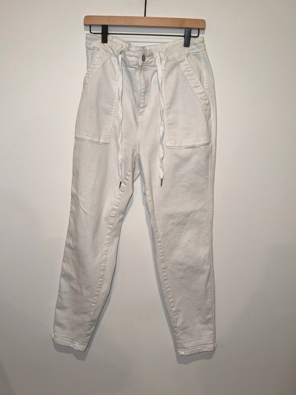 Judy Blue 13/31 White High Rise Utility Jeans Tie Waist Straight Leg Stretch